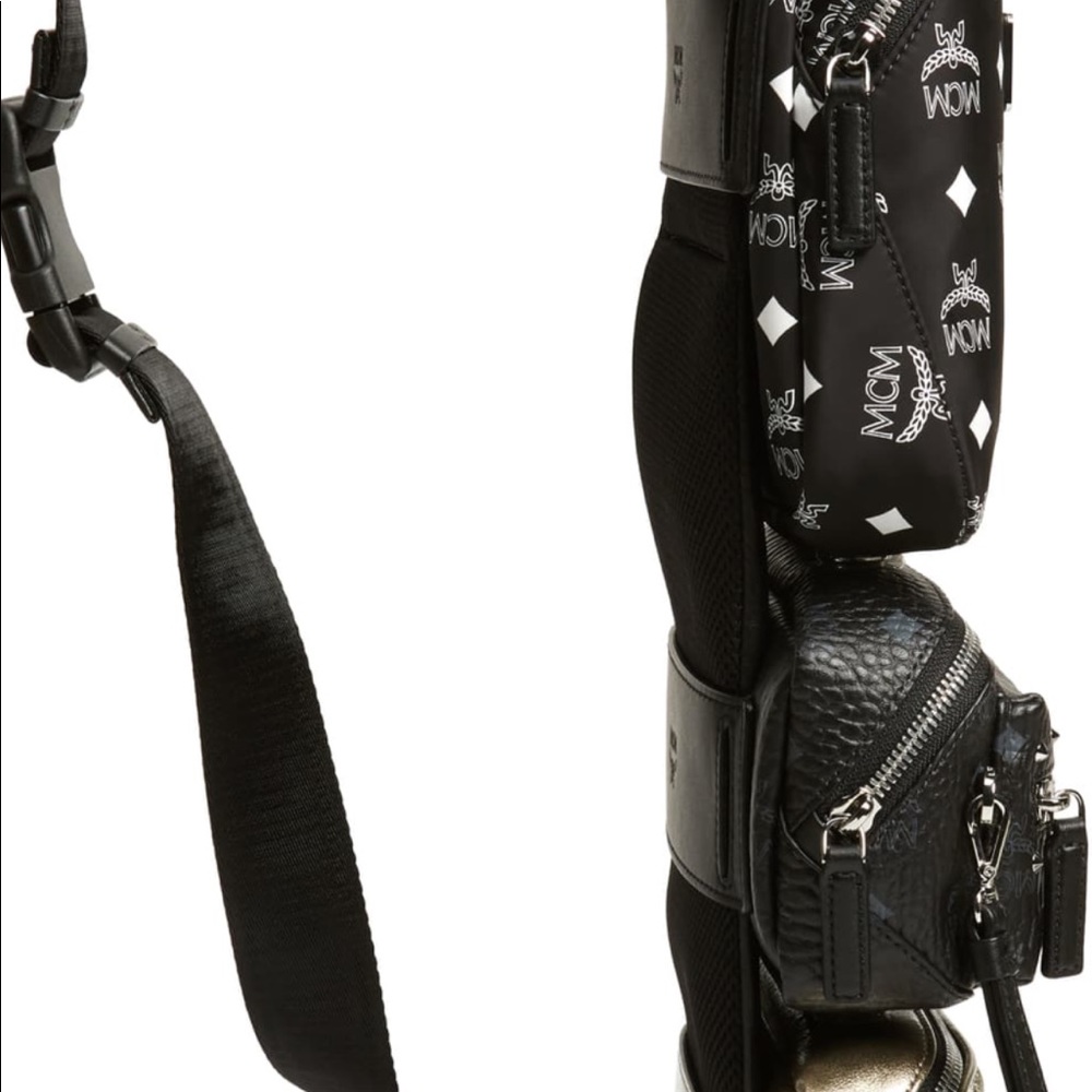 MCM sling Bag - Picture 6 of 6